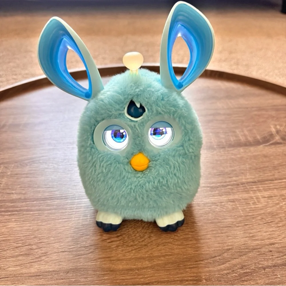 Furby Connect Talking Interactive Toy Bluetooth 2016 WORKS Blue - Picture 6 of 8